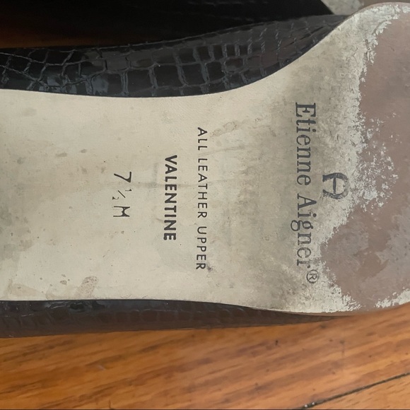 Etienne Aigner Valentine Brown Leather Shoes - Picture 7 of 9